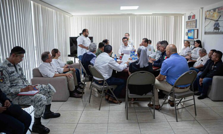 Orienta Ayuntamiento de Matamoros a migrantes sobre asilo político y humanitario en EU