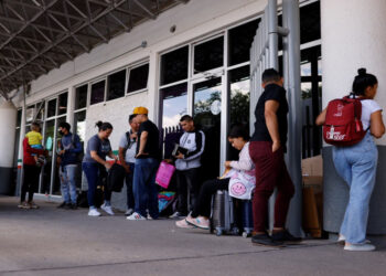 Secuestran a 52 migrantes en Matehuala, SLP, se dirigían a Monterrey