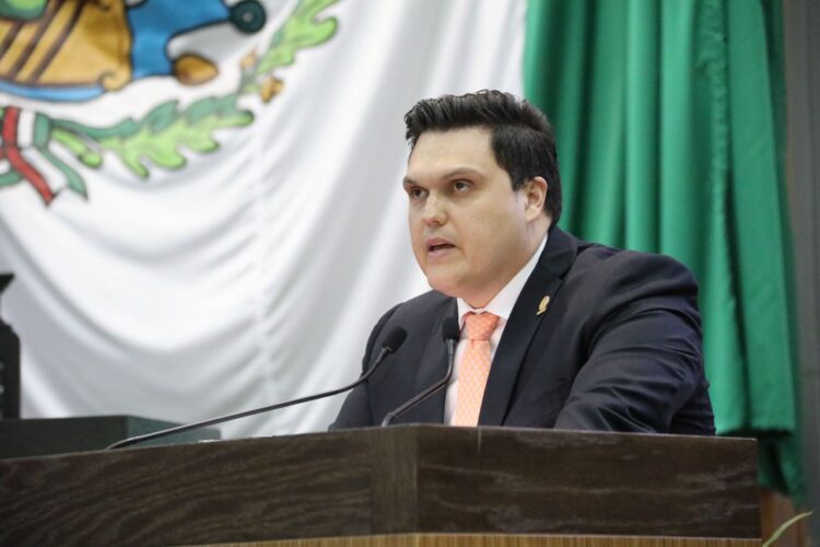 Aprueba Congreso acciones para que se investigue y evalúe desempeño del Fiscal Anticorrupción