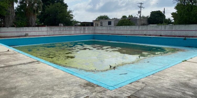 En deplorable estado Centro de Convivencia “Beatriz Anaya de Villarreal Guerra” en Victoria