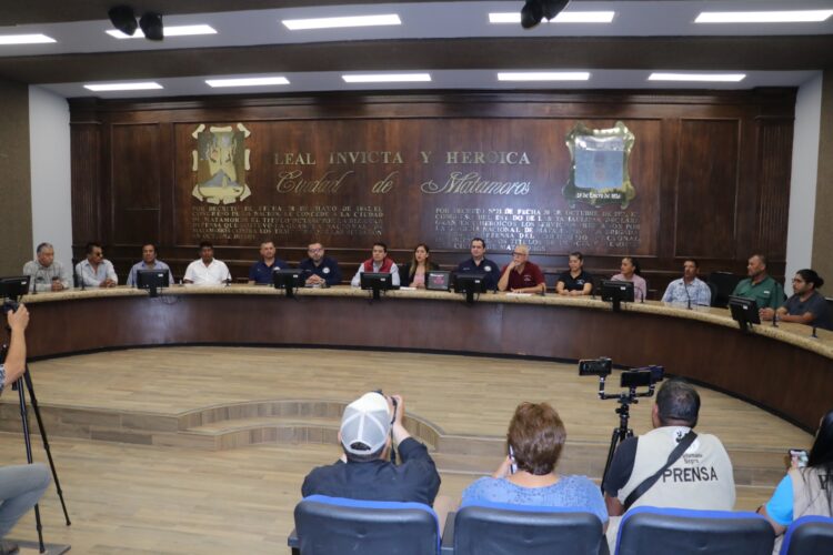 Pescadores de Matamoros pueden obtener seguro de vida con apoyo del Municipio y Congregación Mariana Trinitaria