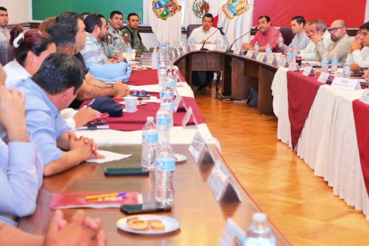 Acuerdan en Mesa de Seguridad integrar Comités de PC Escolar.