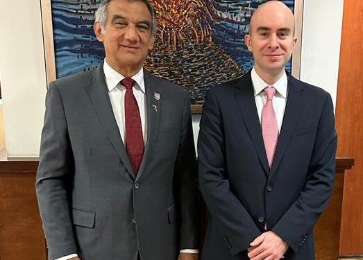 Gestiona Américo Villarreal recursos para salud, carreteras y campo de Tamaulipas