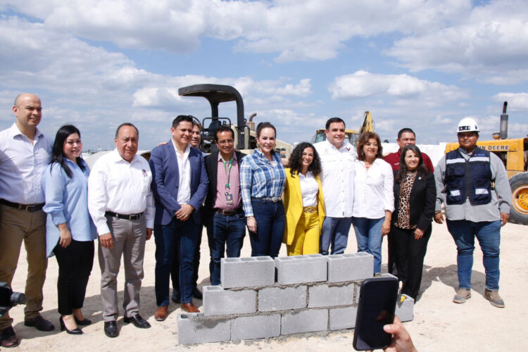 Construyen tienda de “Bodega Aurrera” en Paseo Monterrey en Nuevo Laredo
