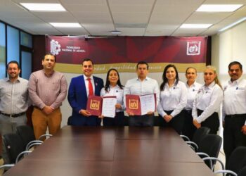 Estrechan relación institucional Tecnológico Local y Gobierno de Victoria