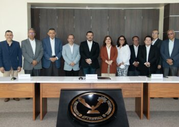 La UAT y el Colegio de Contadores de Victoria firman convenio de colaboración