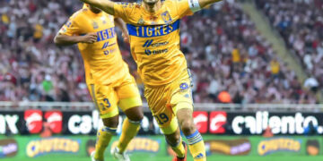 ¡Tigres es campeón de Liga MX tras remontar a Chivas en el Akron!