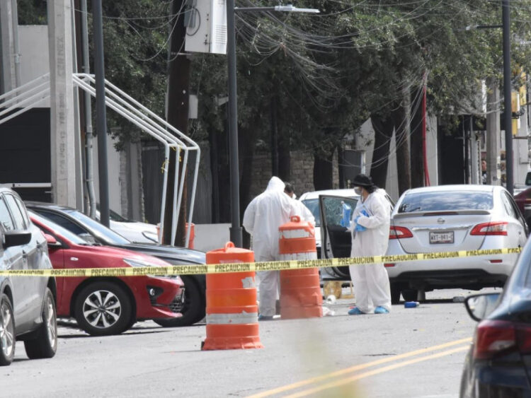 Balacera en bar cercano al Tec de Monterrey deja 2 muertos y 5 heridos