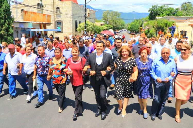 Activa alcalde de Victoria  rehabilitación de asfalto del 10 al 16 Aldama