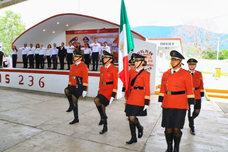 Inauguran en Victoria concurso DGETI 2023 de “bandas de guerra y escoltas de bandera”