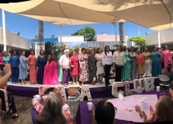 Emotivo desfile de modas en la Casa Club del Adulto Mayor del DIF-Tamaulipas en Victoria