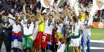 Sevilla conquista su séptima Europa League venciendo en penales a la Roma