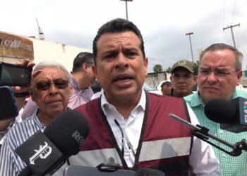 Y ahora ofrecen que mayo llegarían camiones recolectores de basura para Victoria