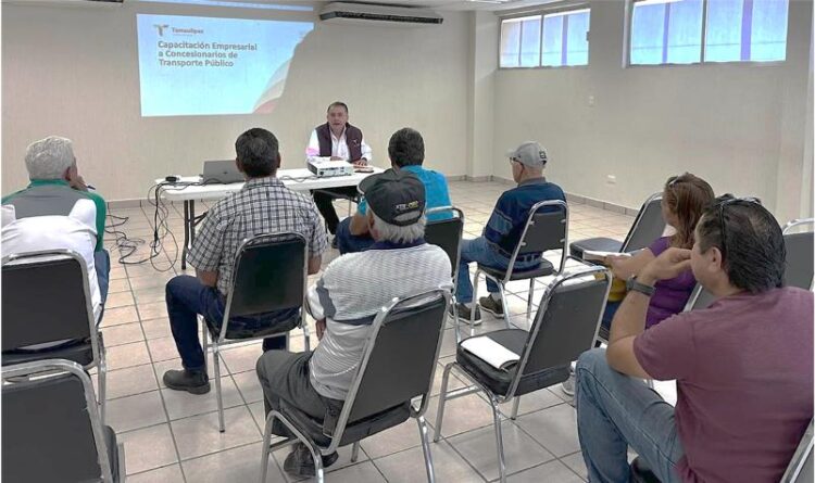 Capacitan a concesionarios y operadores del transporte público urbano