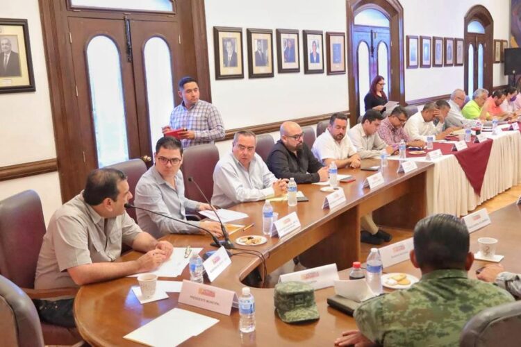 Planteará Ayuntamiento de Victoria reforzar seguridad vial en carretera “Rumbo Nuevo”.