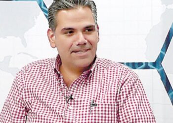 Integra Carlos Solís un Comité Directivo Estatal regionalista y paritario en PRI