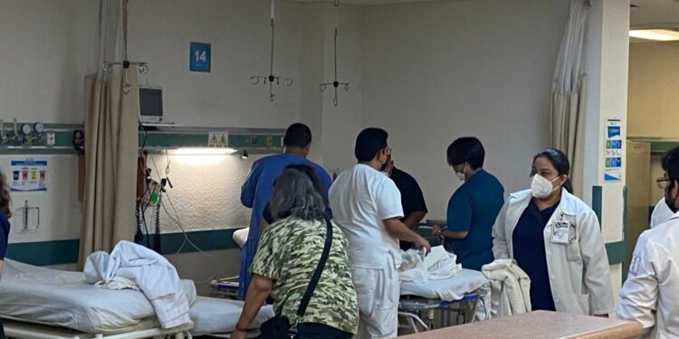 Controlan incendio en Hospital General de Victoria causado por corto circuito; no reubicaron pacientes