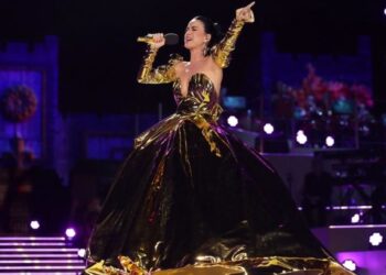 Katy Perry acapara concierto de coronación de Carlos III