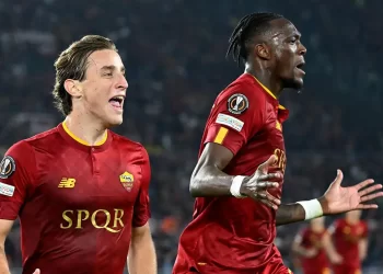 Mourinho gana la ida ante el Bayer Lerverkusen