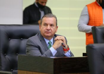 Exige Melhem”frenar” velocidad de unidades pesadas en carreteras de Tamaulipas