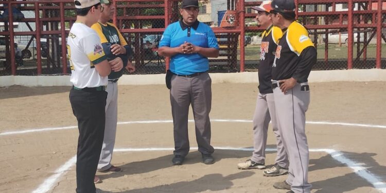 Gana Barranco Azul Torneo Cuadrangular de béisbol organizado por Deportes del Municipio