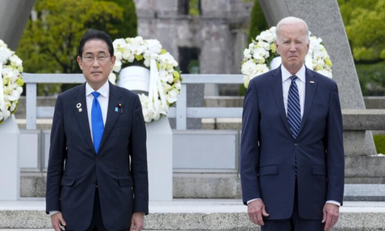 Biden lleva consigo maletín nuclear a su viaje por Japón