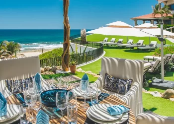 Take a family vacation in a beachfront Villa