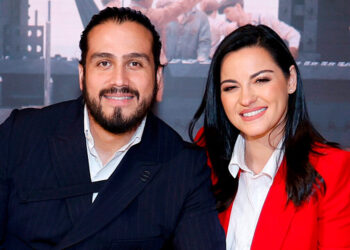 ¡Maite Perroni se convierte en madre y comparte la primera foto de su hija Lía!