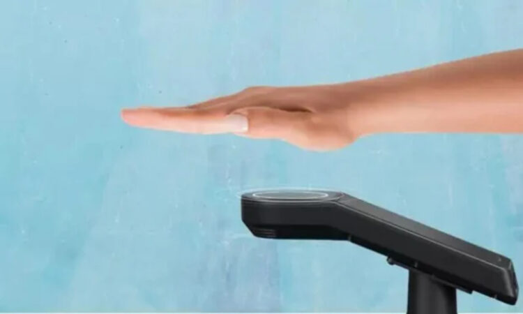 China revoluciona el transporte ferroviario con el pago biométrico de huellas palmares