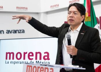 Pide Mario Delgado a gobernadores morenistas dar respaldo a todas las “corcholatas”
