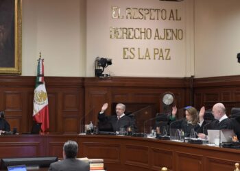 Tras fracaso del Plan B electoral, buscará gobierno un Plan C