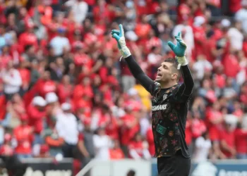 Volpi desea que Ambriz continue como DT de Toluca