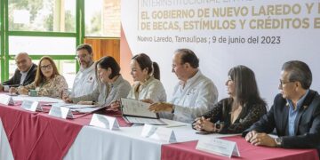 Firma convenio Secretaría de Educación con Nuevo Laredo para brindar becas y créditos educativos