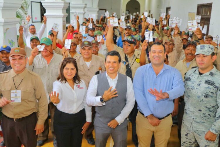 Se reúne alcalde con uniones de veladores de la Ciudad Victoria