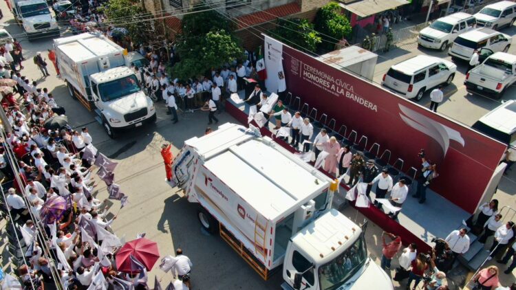 Entrega gobernador 12 camiones recolectores de basura al Ayuntamiento de Victoria