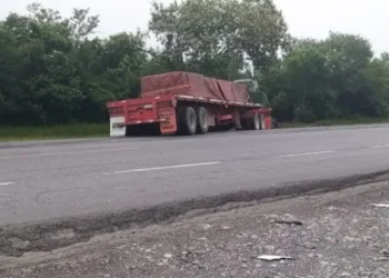 Muere empleado federal en choque carretero en ruta Victoria-Monterrey