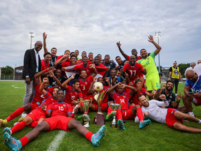 Panamá vence a México 4-1 y conquista torneo Maurice Revello