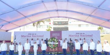 Presidente de México y gobernador conmemoran Día de la Marina en Ciudad Madero