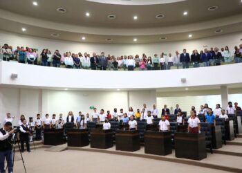 Aprueban Diputadas y Diputados por un día fomentar la inclusión y prevenir el bullying en escuelas 