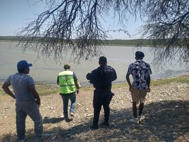 Mueren dos pescadores en presa de Güémez