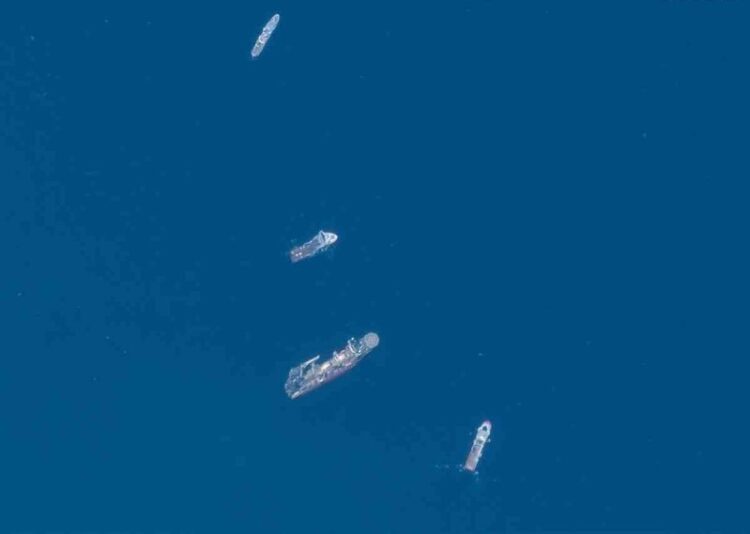 Hallan “presuntos restos humanos” cerca del submarino Titán