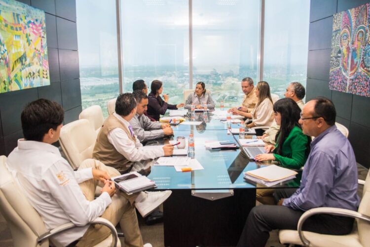 Acuerdan funcionarias de SEBIEN estatal y municipal acciones para familias en Matamoros