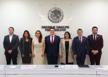 Preside Humberto Prieto de Morena Diputación Permanente de la 65 Legislatura 