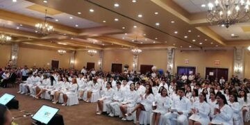 Entrega la UAT generación 2018-2023 de la Facultad de Medicina Matamoros