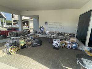 Detiene EU 2 lanchas con más de una tonelada de cocaína