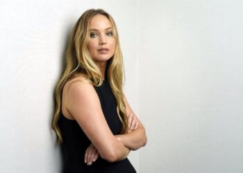 Jennifer Lawrence vuelve como Katniss en una nueva película de Los Juegos del Hambre