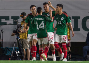 Selección Mexicana cumple y vence 2-0 a Guatemala en Mazatlán