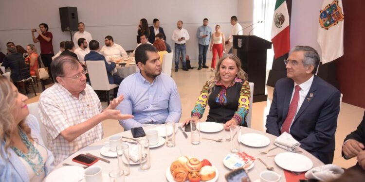 Asegura Américo Villarreal la libertad de expresión en Tamaulipas