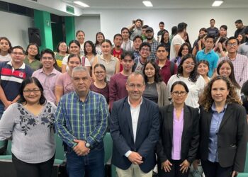 Difunden convocatoria “Transparencia en corto 2023” en la Facultad de Comercio campus Victoria