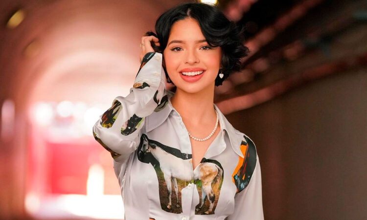 Ángela Aguilar genera controversia al afirmar ser la única representante femenina en el regional mexicano